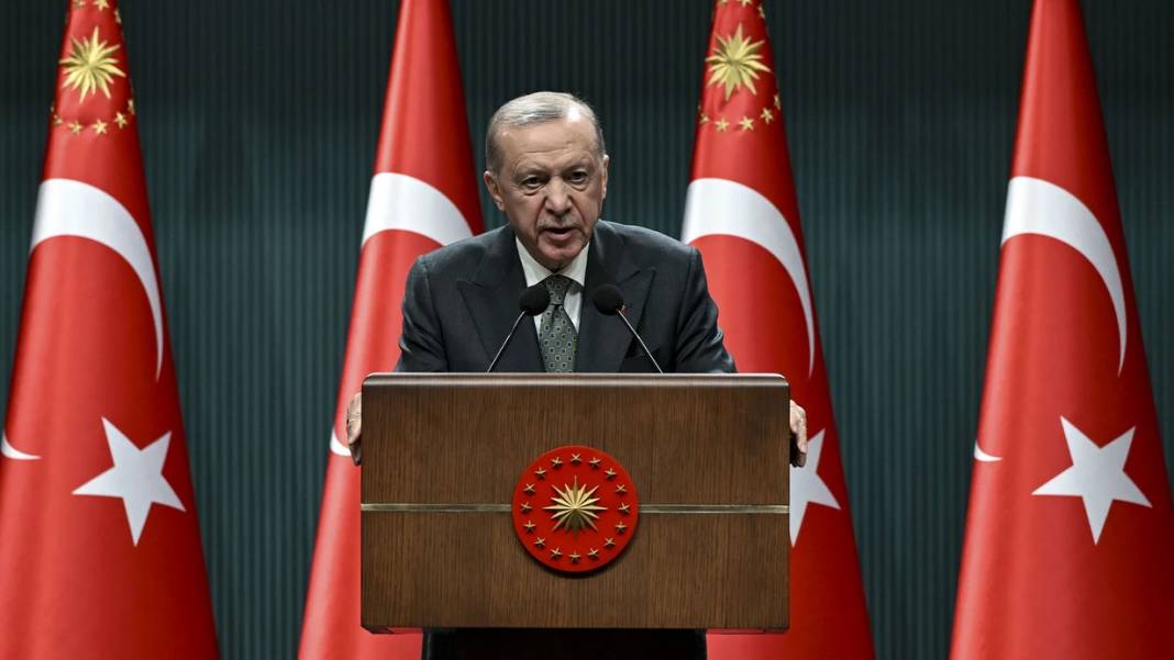 Başkan Erdoğan'dan atama bekleyen öğretmenlere müjde: 25 bin yeni öğretmen ataması yapılacak 7