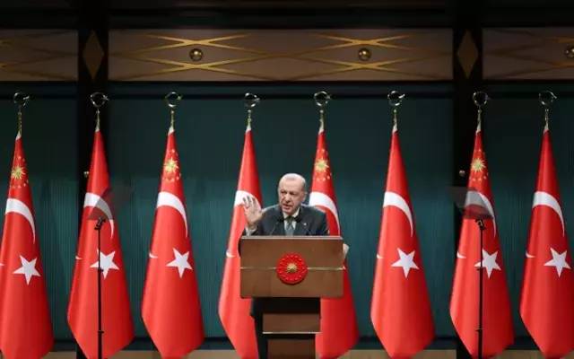 Başkan Erdoğan'dan atama bekleyen öğretmenlere müjde: 25 bin yeni öğretmen ataması yapılacak 8
