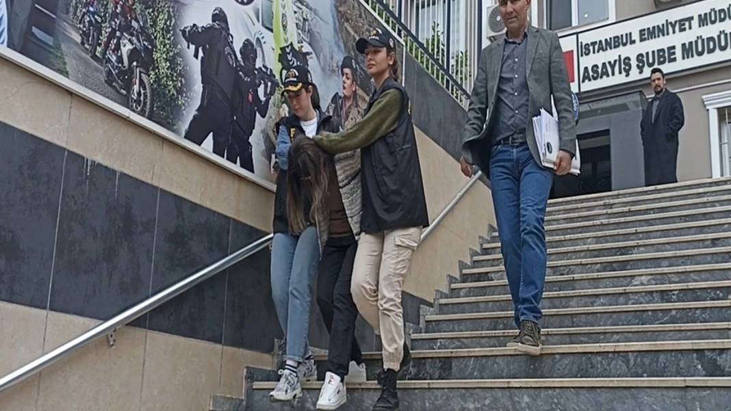 Türkiye, bu olayı konuşuyor: Elif Kırav kimdir? Sevil Akdağ arkadaşı Elif Kırav'ı neden öldürdü? 2