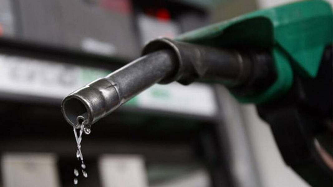Akaryakıt fiyatları yine değişiyor: Benzine zam geliyor! Benzin, Motorin ve LPG kaç TL? İşte güncel akaryakıt fiyatları 3