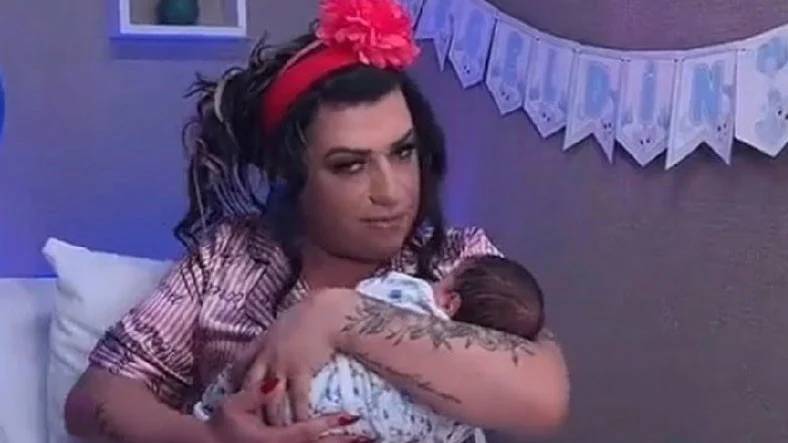 Aile bakanlığı harekete geçti: Mükremin Gezgin'e çocuklarla ilgili paylaşım nedeniyle suç duyurusu 8