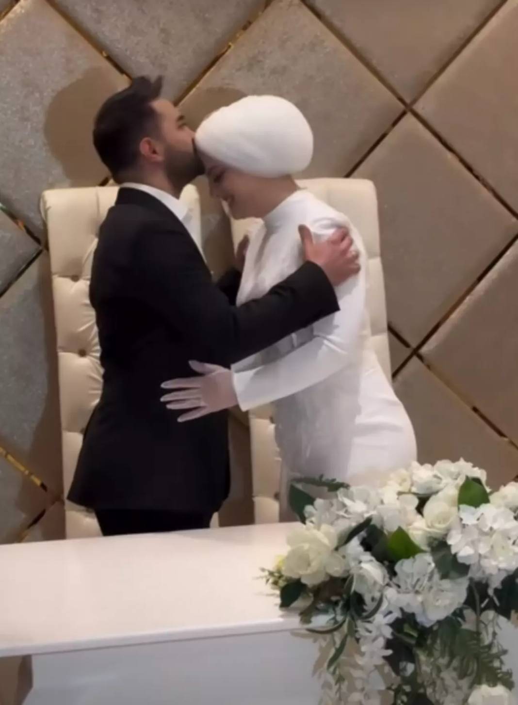Kadir Ezildi ve Gamze Türkmen evlendi: Bir ömür mutluluğa 'evet' dediler! 12
