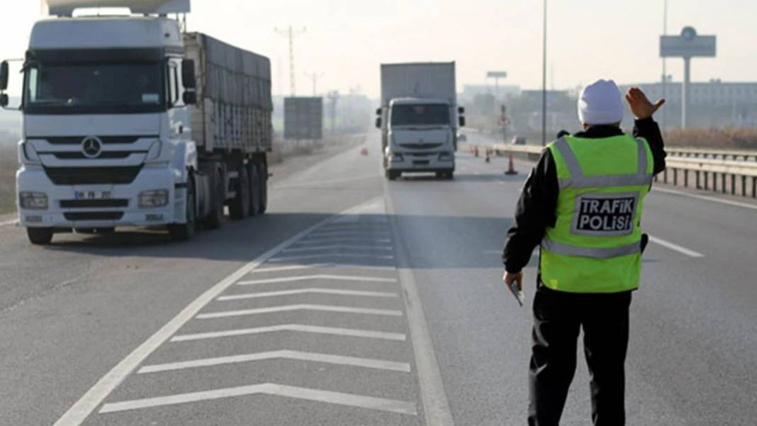 Yeni düzenlenen kanun kabul edildi! İşte yeni uygulanacak trafik cezalarının maddeleri... 3
