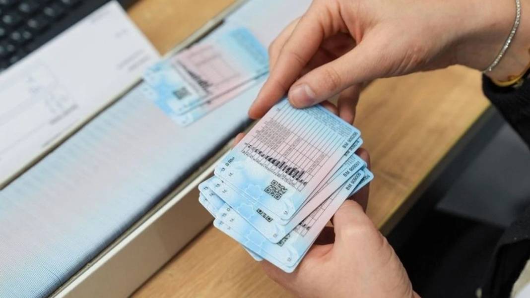 Sürücüler buna dikkat: Ehliyet artık tarih oldu, çoğu kişi bunu bilmiyor! 3