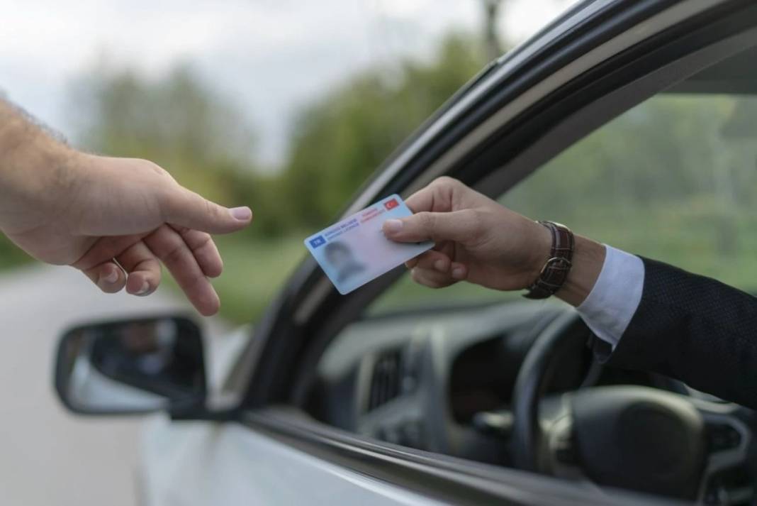 Sürücüler buna dikkat: Ehliyet artık tarih oldu, çoğu kişi bunu bilmiyor! 6