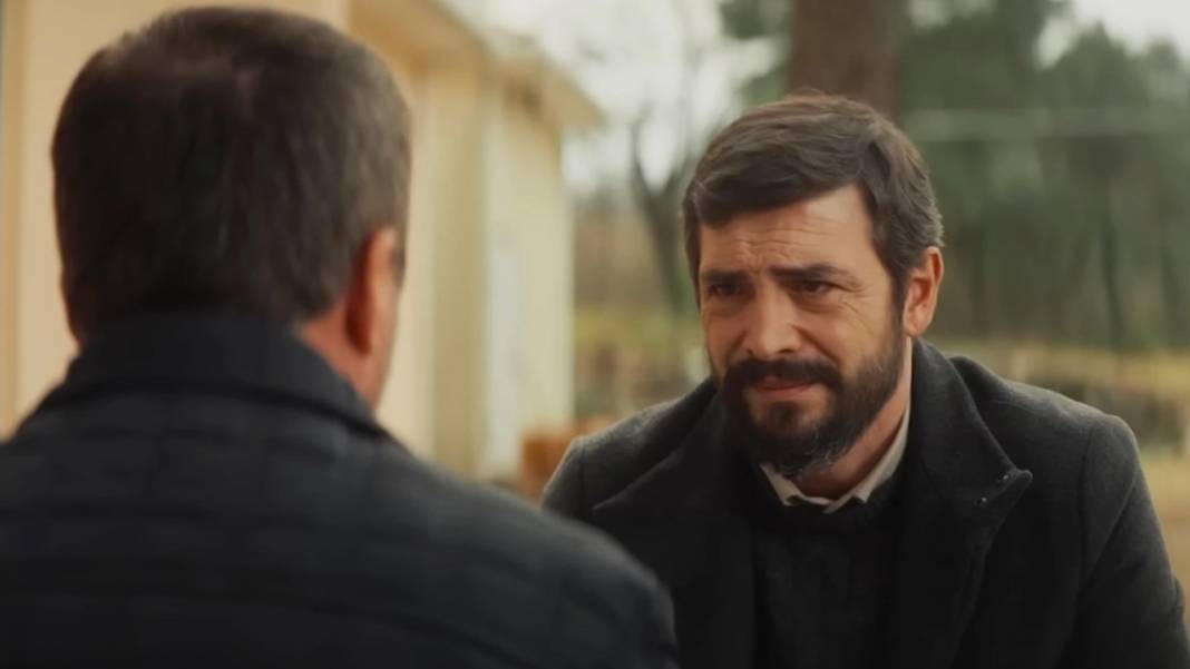 'Gassal' dizisinin galasında Ahmet Kural'dan sürpriz haber! 1