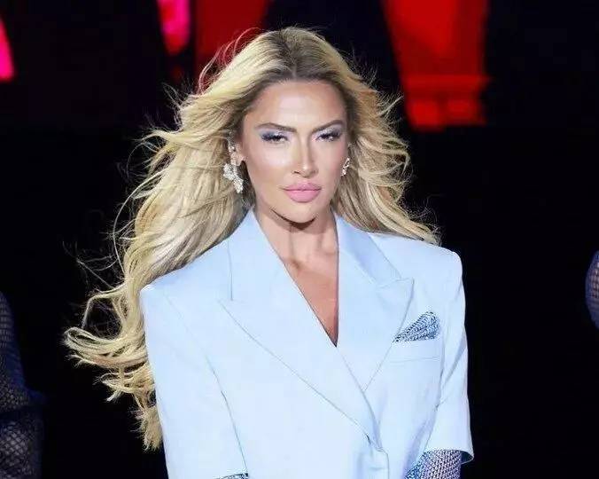 Kurban Bayramında ünlülerin sahne ücretleri belli oldu! Sanatçıların bir gecelik ücreti 5 araba değerinde 8