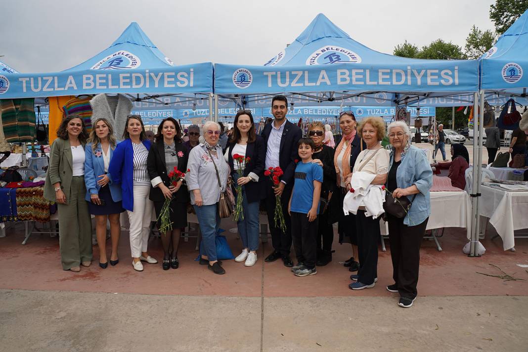 Tuzla'da anneler günü kadın emeği ile taçlandırıldı 3
