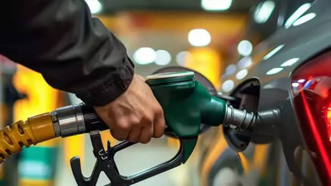 Akaryakıt satışlarına yeni düzenleme: O tarihten itibaren yürürlüğe giriyor! 1