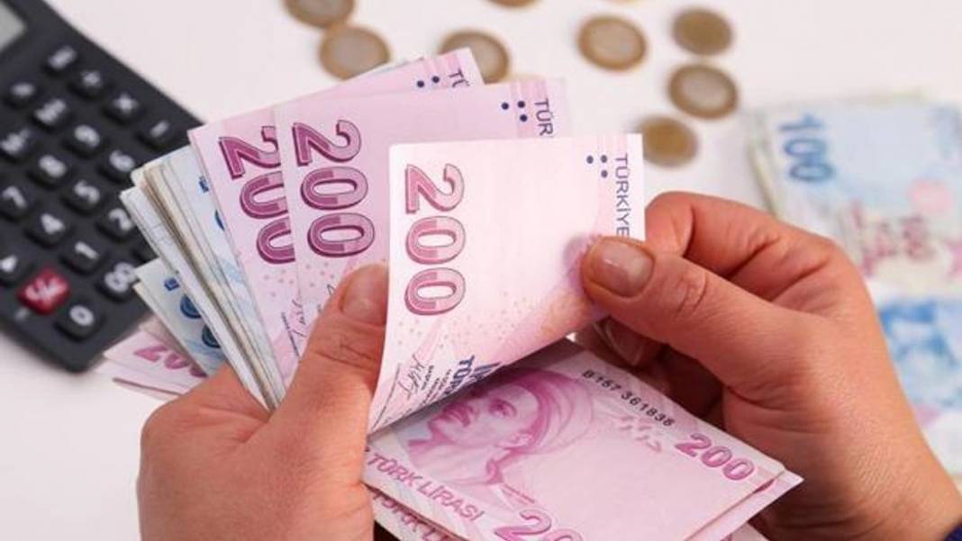 Kurban Bayramı emekli ikramiyesi hesaplara yatacağı tarih belli oldu! Kim ne kadar Bayram ikramiyesi alacak? 13