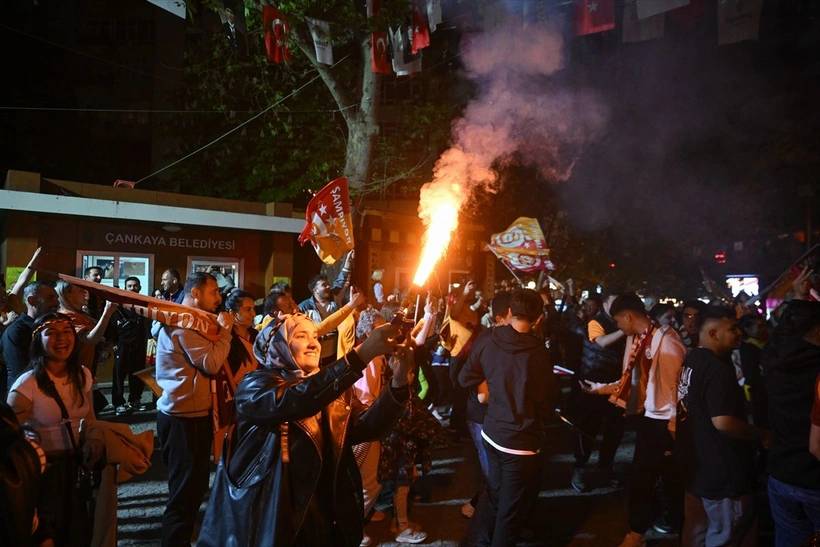 Cimbom'un kasası dolup taşacak! Süper Lig şampiyonu olan Galatasaray'ın alacağı para belli oldu 14