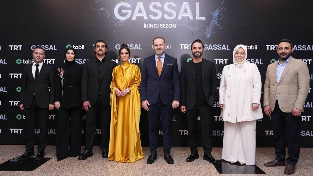 'Gassal' dizisinin galasında Ahmet Kural'dan sürpriz haber! 6