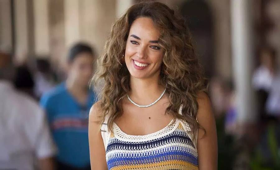 'Adile' filmi sabırsızlıkla beklenirken Tarık Akan'ı canlandıracak oyuncunun benzerliği pes dedirtti! 5