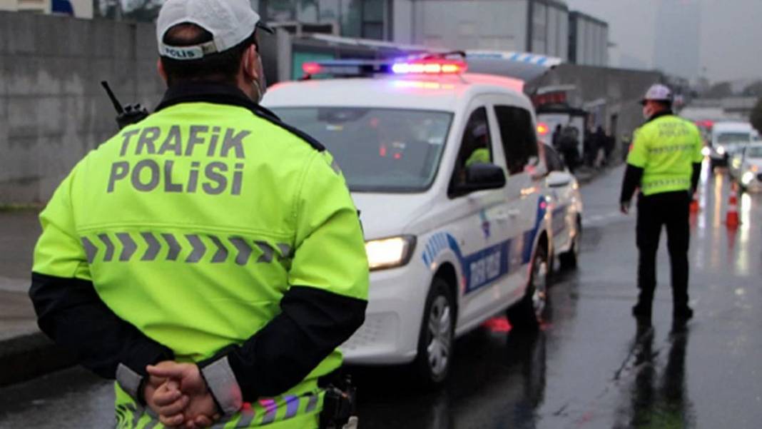 Yeni düzenlenen kanun kabul edildi! İşte yeni uygulanacak trafik cezalarının maddeleri... 9