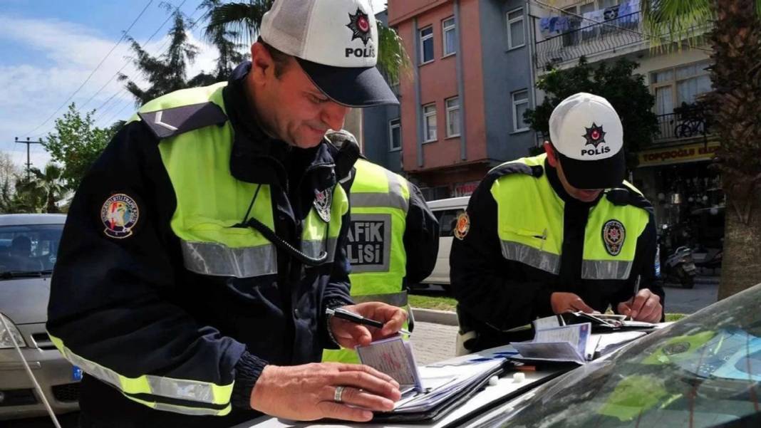 Yeni düzenlenen kanun kabul edildi! İşte yeni uygulanacak trafik cezalarının maddeleri... 1