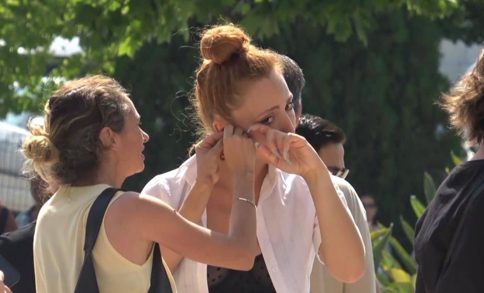 YKS'ye girememişti: O, genç kızın kıyafet tartışmasına Sabahat Akkiraz da katıldı 1