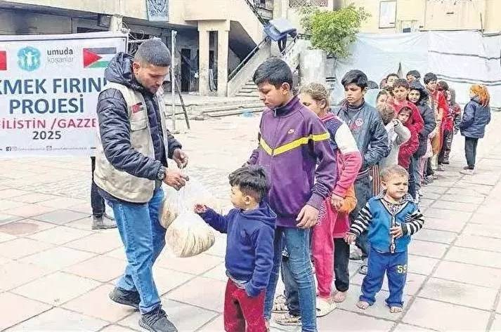 Gamze Özçelik yürek yakan haberi böyle duyurdu! "Üzgünüz; bir o kadar da çaresiziz" 5