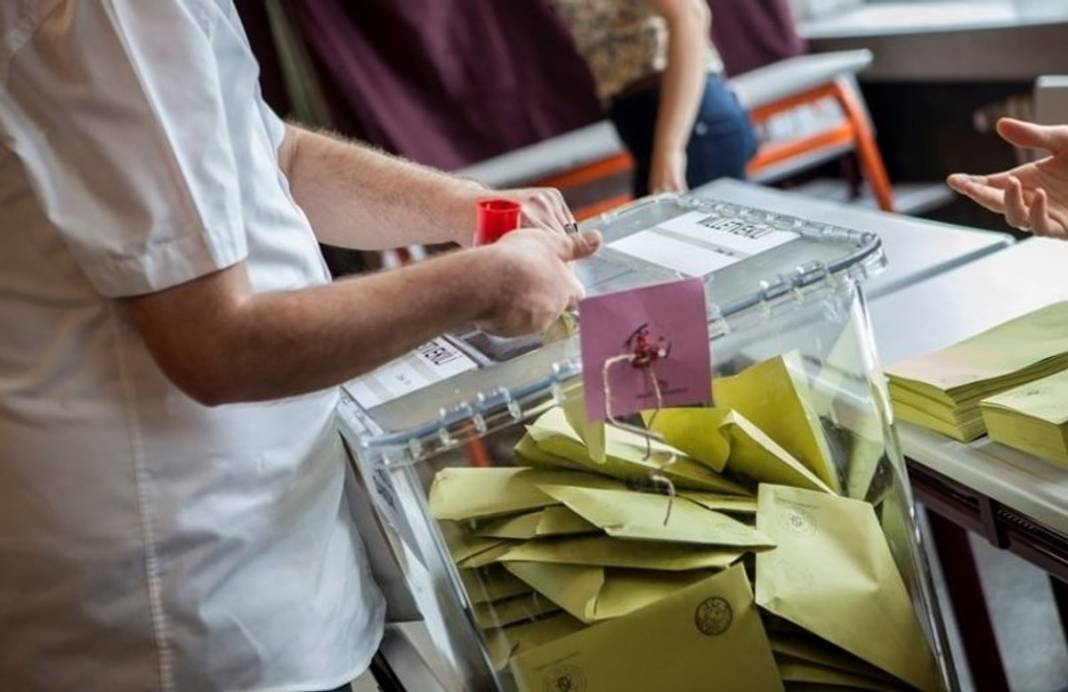 Bu pazar seçim olsa oyunuzu kime verirsiniz: Son anket sonuçları gündemi salladı! 8
