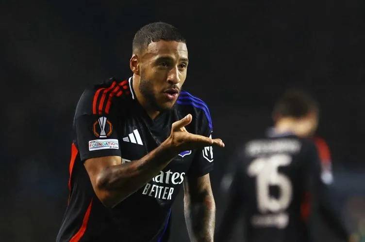 Trabzonspor kesenin ağzını iyice açtı! Onuachu ve Wagner Pina sonrası, Christopher Wooh, an meselesi 6