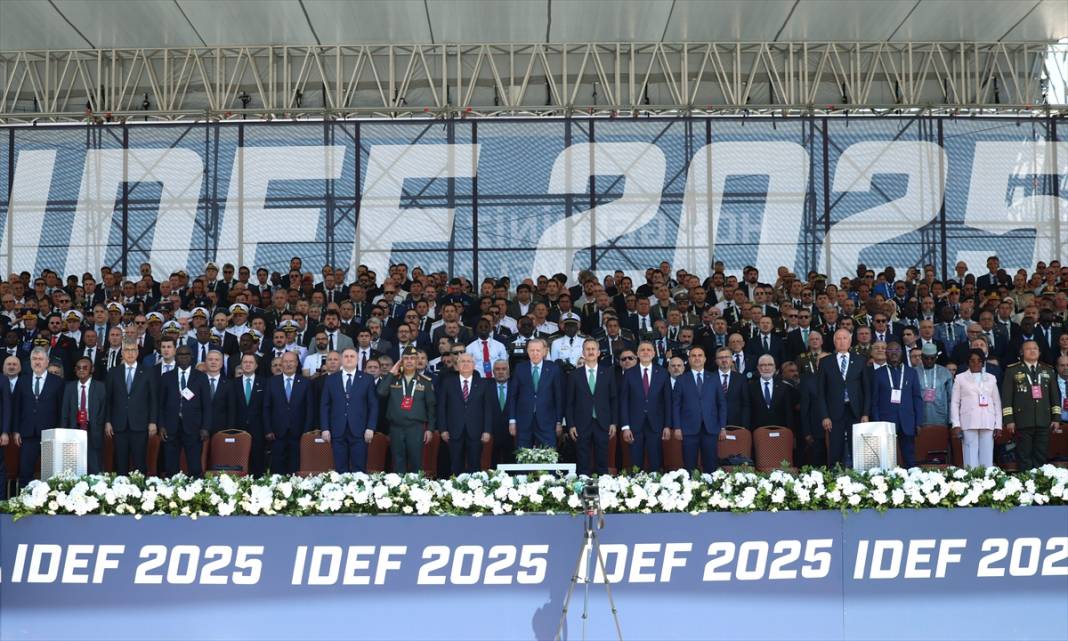 IDEF’te gövde gösterisi: Roketsan'ın 6 yeni ürünü tanıtıldı 1