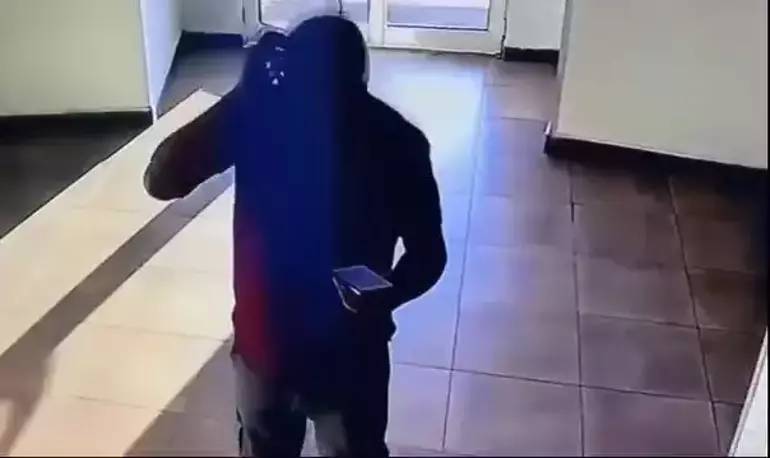 Ayşe Tokyaz'ın son görüntüleri ortaya çıktı! Bavuldaki cinayetle ilgili şok gelişme: Taksici ile 500 bin liraya anlaşmış! 8