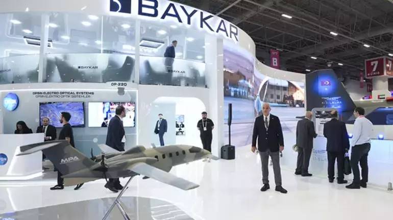 IDEF’te gövde gösterisi: Roketsan'ın 6 yeni ürünü tanıtıldı 6