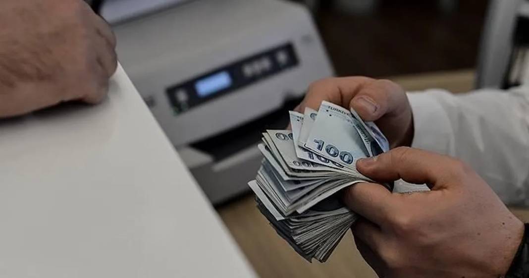 Borcu olanların dikkatine! BDDK'dan yeni düzenleme: Kredi kartı ve ihtiyaç kredilerinde yeni dönem başlıyor! 3