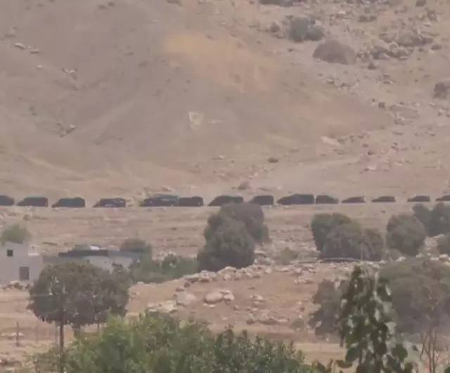 Tarihi günde yeni görüntüler geliyor: İlk PKK'lı grup silahlarını yaktı! 6