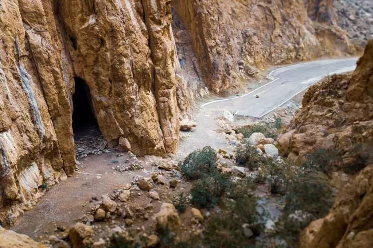 Tarihi günde yeni görüntüler geliyor: İlk PKK'lı grup silahlarını yaktı! 3