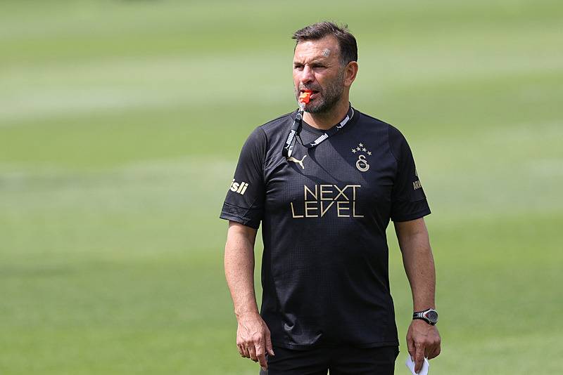 'On numara' iddia! Galatasaray'da Mertens’in yerine Enzo Millot mu geliyor? Enzo Millot kimdir, kaç yaşında, piyasa değeri ne kadar? 6