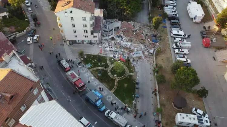 Depreminin boyutları hava aydınlanınca ortaya çıktı! 6.1 Balıkesir depremin yıkıcı görüntüleri 9