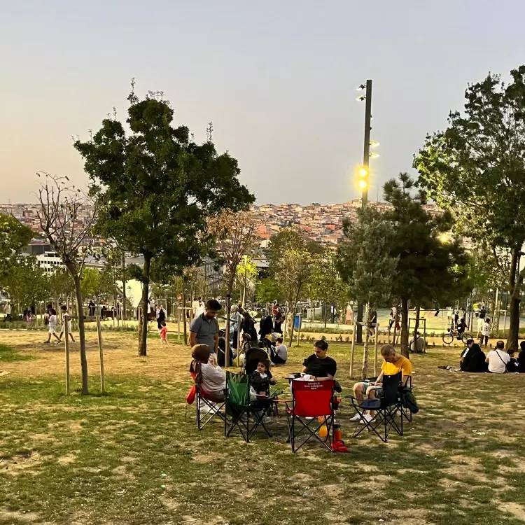 Türkiye 6.1 Sındırgı depremiyle sarsıldı: İşte depreme ilişkin son dakika bilgileri ve görüntüleri 19