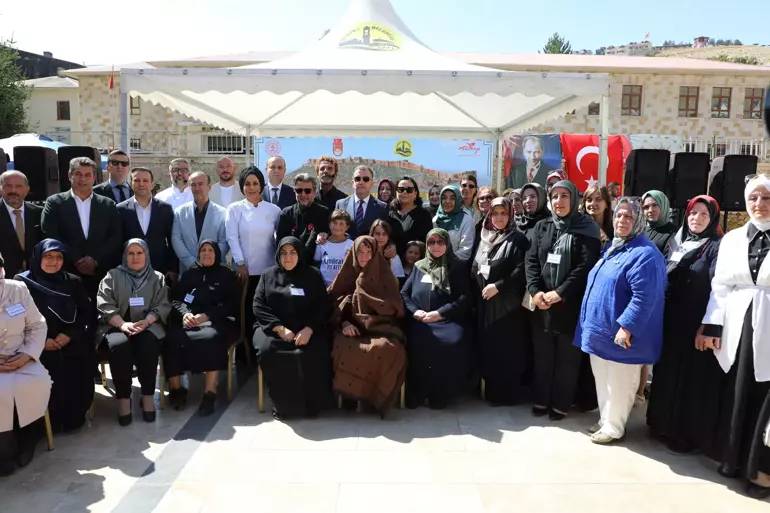 Bayburt'ta gastronomi şöleni: Kültür lezzetlerini Türkiye'ye tanıttı! 12