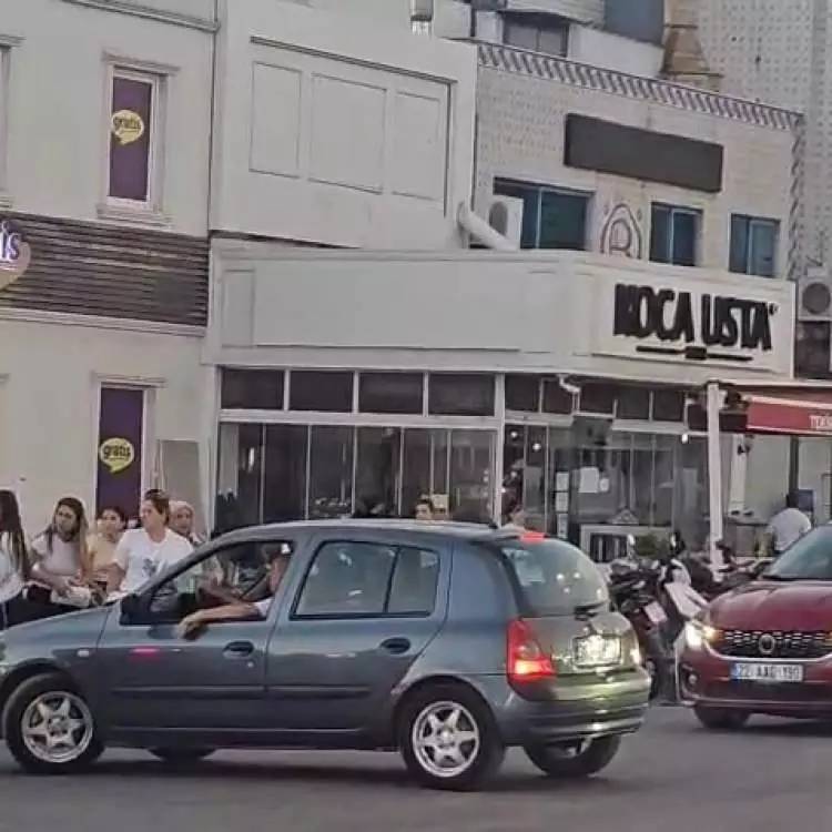 Türkiye 6.1 Sındırgı depremiyle sarsıldı: İşte depreme ilişkin son dakika bilgileri ve görüntüleri 9