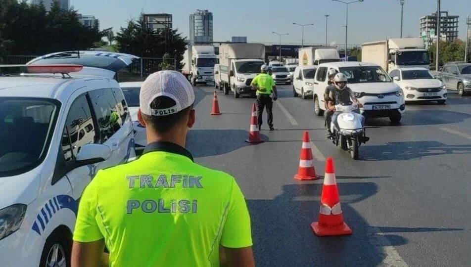 Son dakika... İstanbul valiliği duyurdu: 30 Ağustos'ta o yollar kapalı olacak! 3
