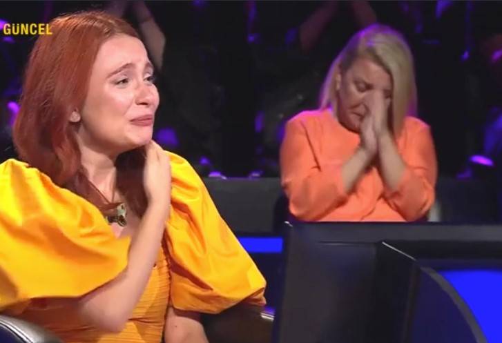Kim Milyoner Olmak İster'de gözyaşlarına boğuldu: Oktay Kaynarca o yarışmacıyı hüngür hüngür ağlattı! 8