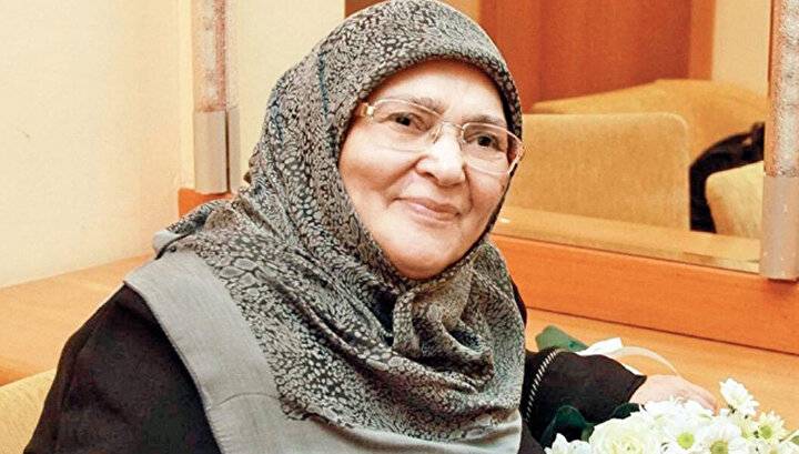 Şule Yüksel Şenler kimdir? Huzur Sokağı'nın yazarı Şule Yüksel Şenler biyografisi 7