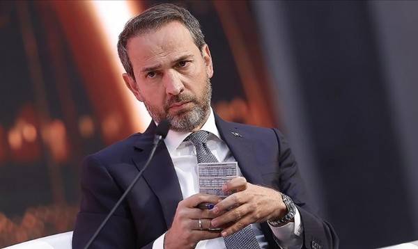 Bakan Bayraktar'dan yeni petrol müjdesi! O ilde 6 milyar varil petrol rezervi heyecanı 4