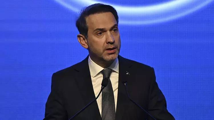 Bakan Bayraktar'dan yeni petrol müjdesi! O ilde 6 milyar varil petrol rezervi heyecanı 6