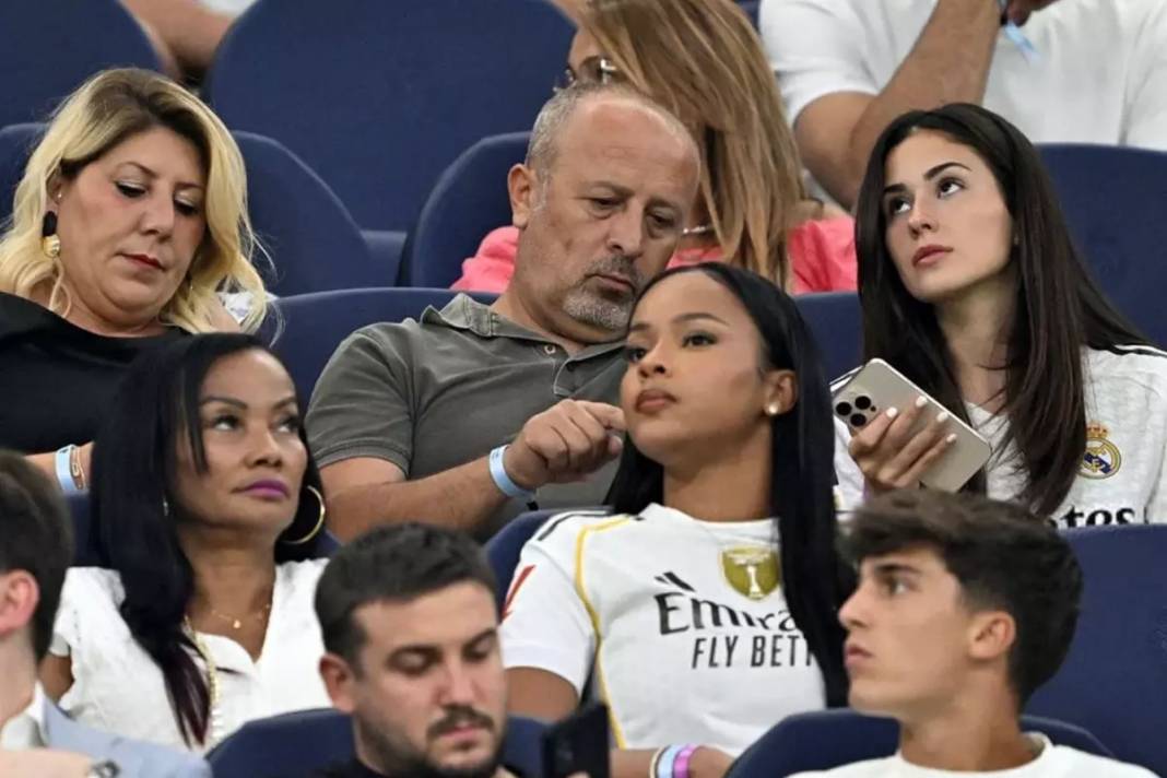 İlk 11'de sahaya çıkan Arda Güler öyle bir sürprizle karşılaştı ki... 5