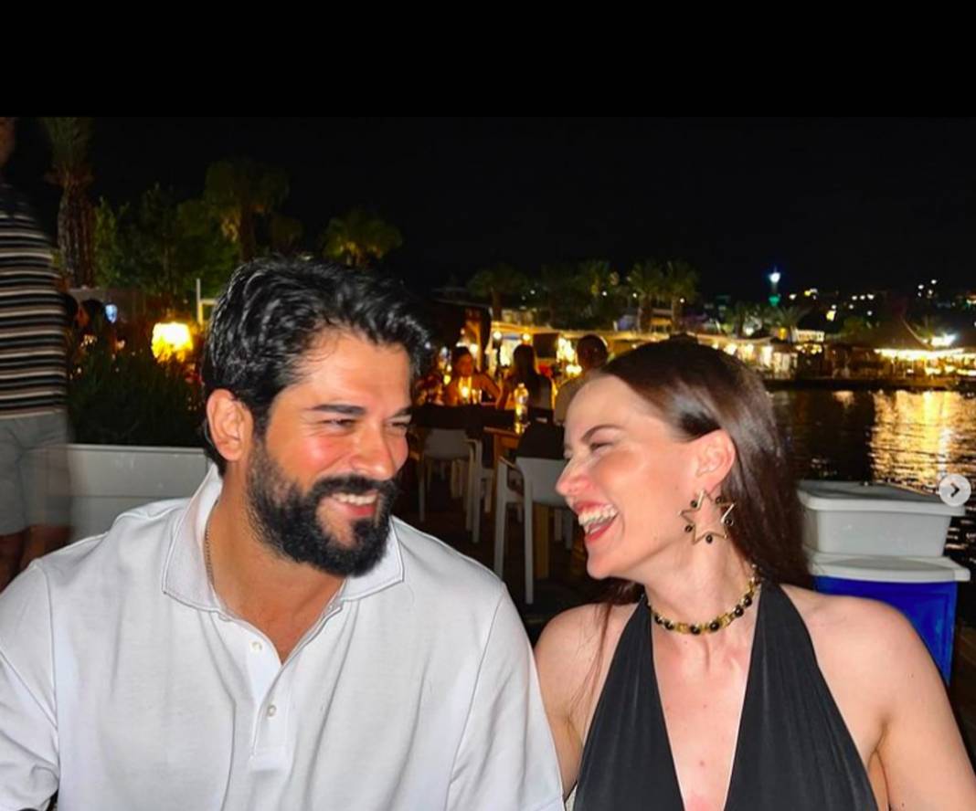 Ünlü çift ayrılıyor mu? Fahriye Evcen profilinden Özçivit soyadını neden kaldırdı? 12