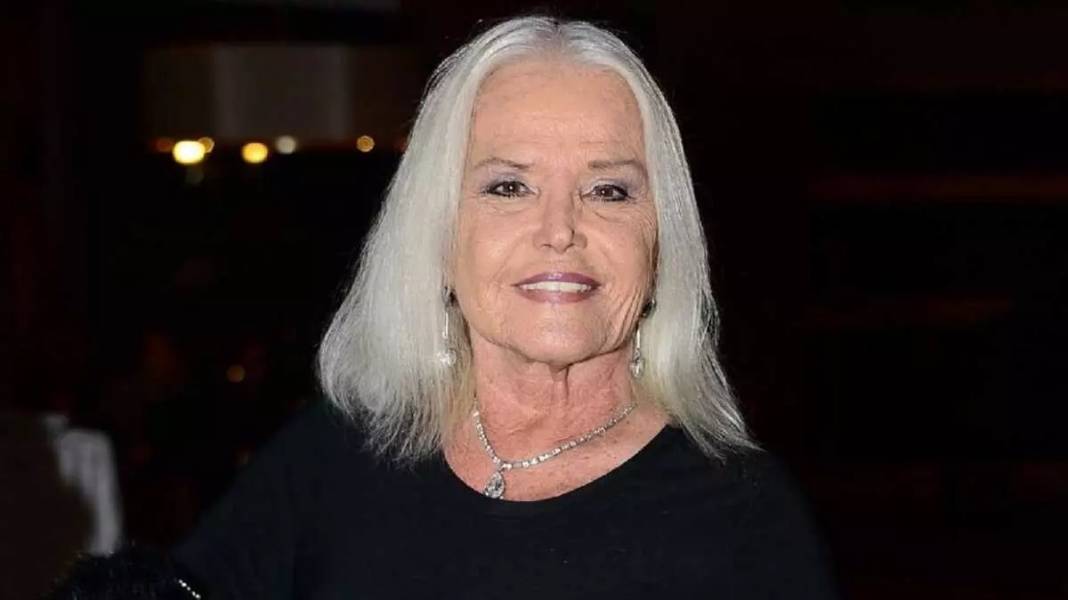 Taş bebek herkesi şaşkına çevirdi: 89. yaşını kutlayan Gönül Yazar öyle bir dilekte bulundu ki... 5