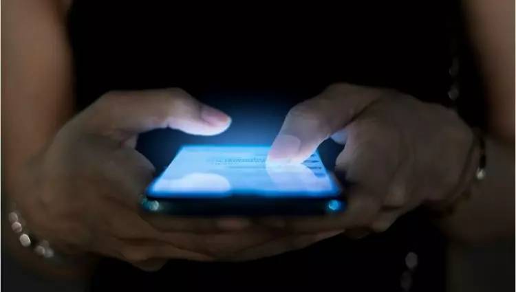 Telefonunuzda bu uygulama varsa hemen silin! Ekran görüntünüzü alıyor, parmak izinizi alıyor 6