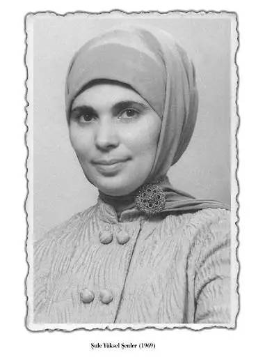 Şule Yüksel Şenler kimdir? Huzur Sokağı'nın yazarı Şule Yüksel Şenler biyografisi 5