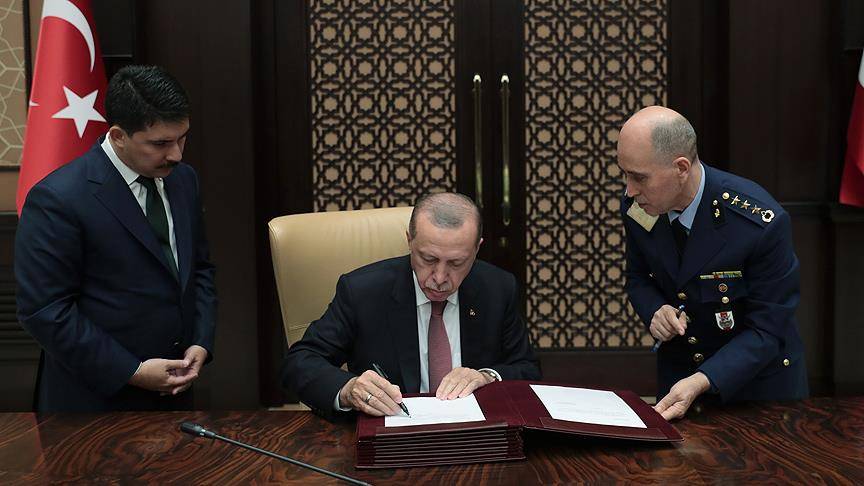 2025 Yaş kararları açıklandı! İşte TSK'nın yeni komuta kademesi: Terfi alanlar ve emekliye sevk edilenler 9