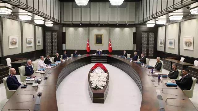 2025 Yaş kararları açıklandı! İşte TSK'nın yeni komuta kademesi: Terfi alanlar ve emekliye sevk edilenler 3