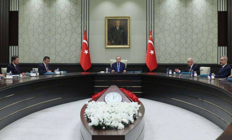 2025 Yaş kararları açıklandı! İşte TSK'nın yeni komuta kademesi: Terfi alanlar ve emekliye sevk edilenler 5