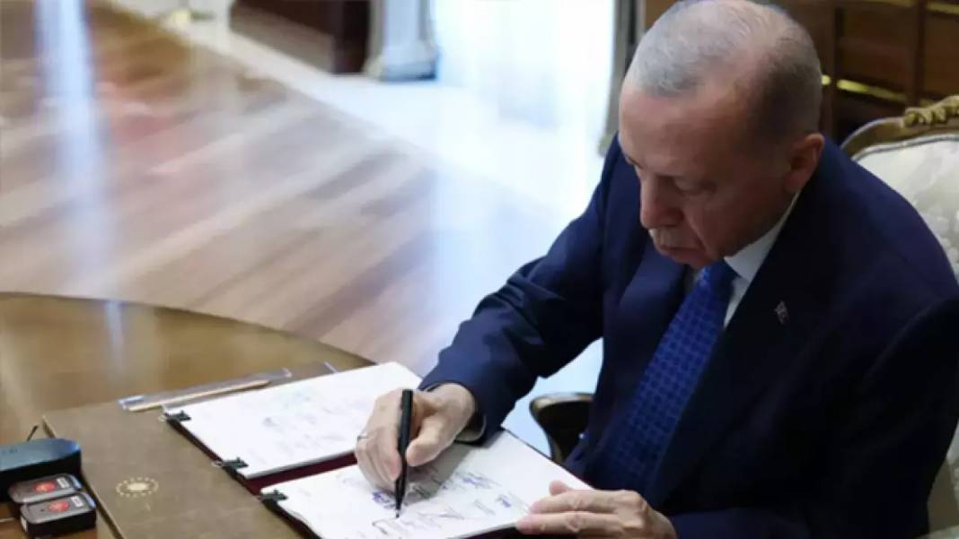 2025 Yaş kararları açıklandı! İşte TSK'nın yeni komuta kademesi: Terfi alanlar ve emekliye sevk edilenler 6