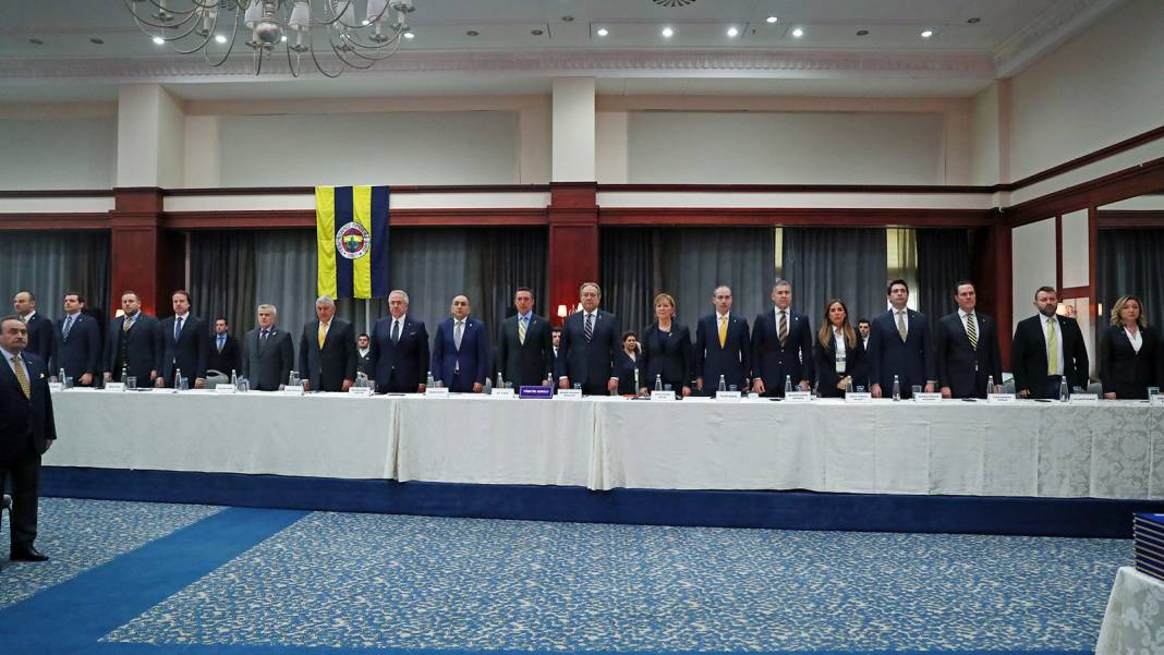 Jose Mourinho devri bitti! Fenerbahçe'nin yeni teknik direktörü kim olacak? İşte yeni listedeki bomba isimler! 8