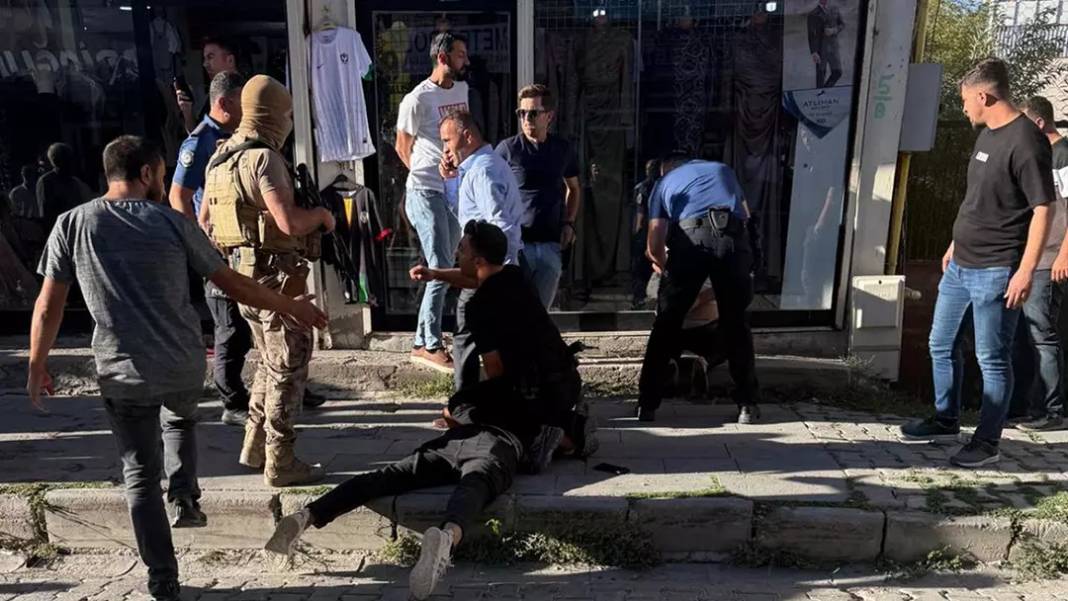 Muş'ta dehşet anları: Eski HDP ilçe başkanı böyle öldürüldü! 1